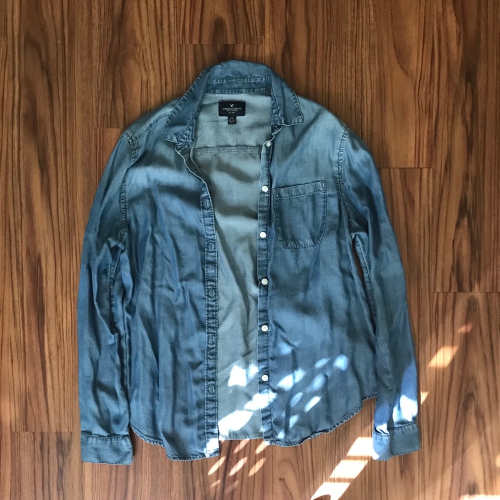 AE Button Down Demin Shirt